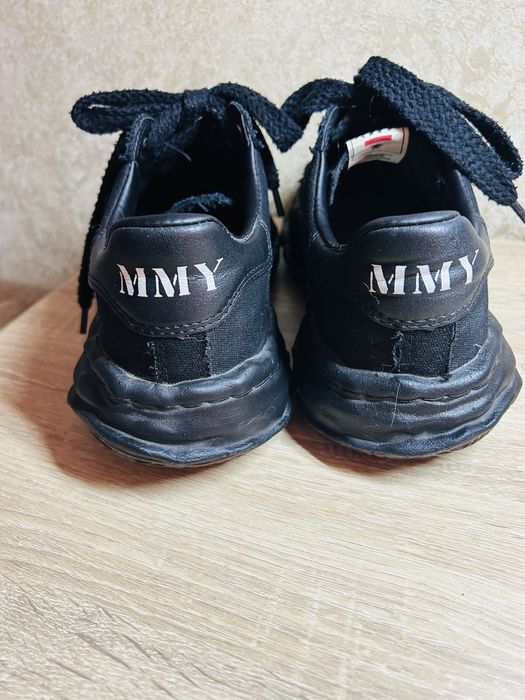 Трендовые кроссовки Maison Mihara Yasuhiro модель Blakey.