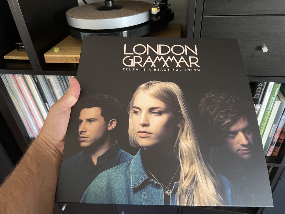 London Grammar - Thruth Is A Beautiful Thing