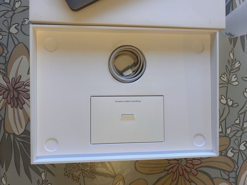 Macbook air em otimo estado