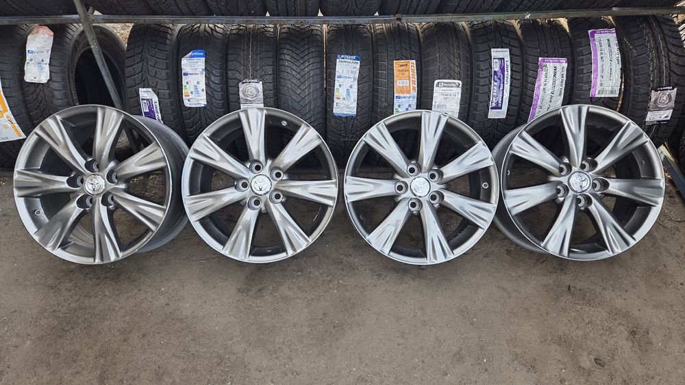 диски 17 5/114.3 Toyota Lexus оригинал графит