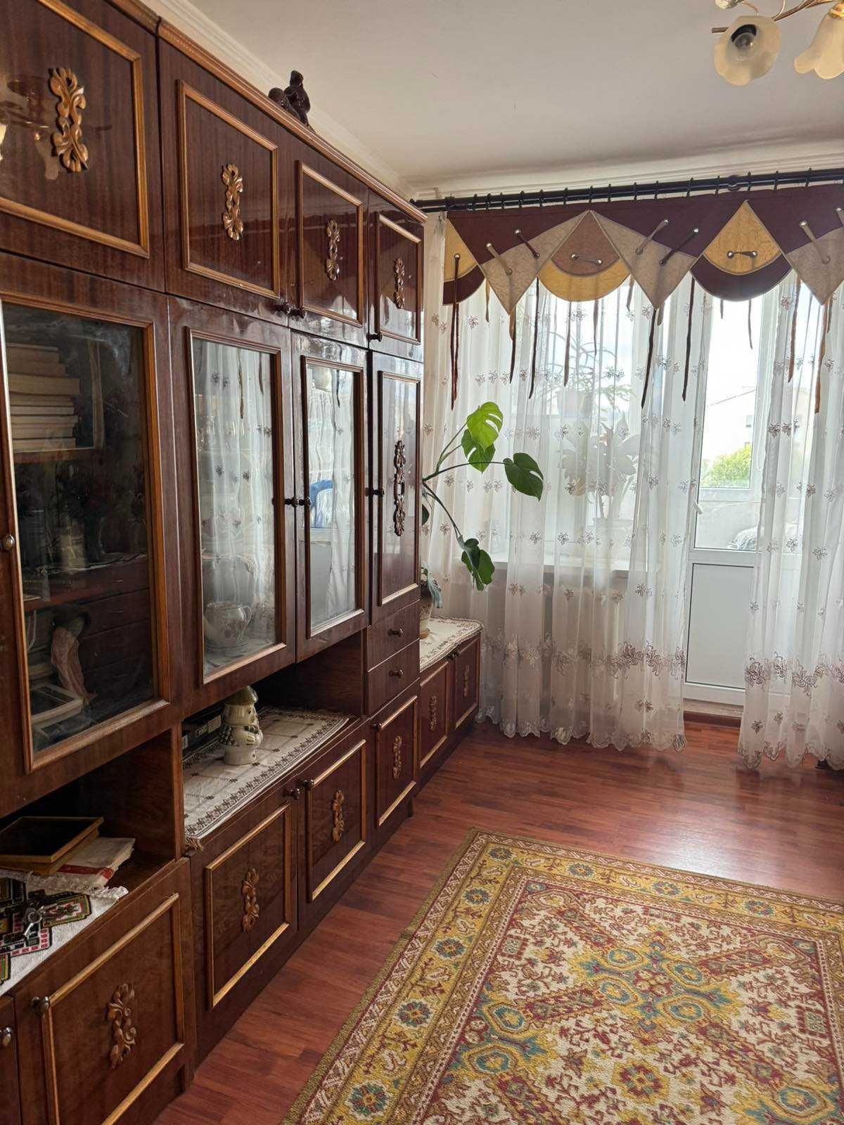 3-х кімнатна квартира, м. Жовква