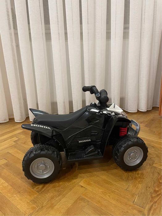 Дитячий електричний квадроцикл