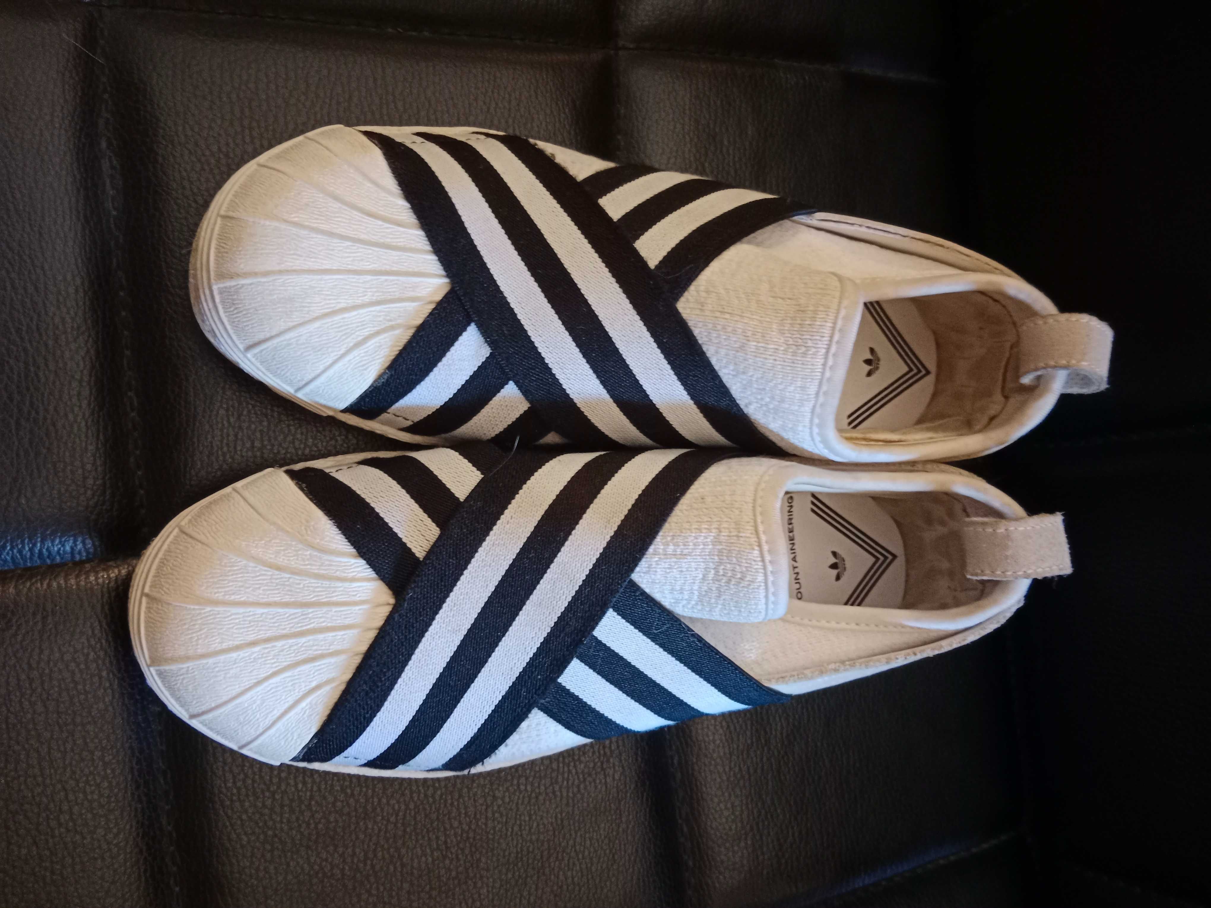 Adidas Superstar slip on x White Mountaineering, tamanho 36