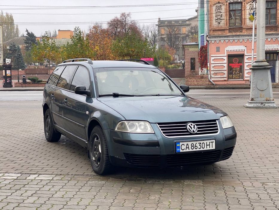 Volkswagen pasat………..