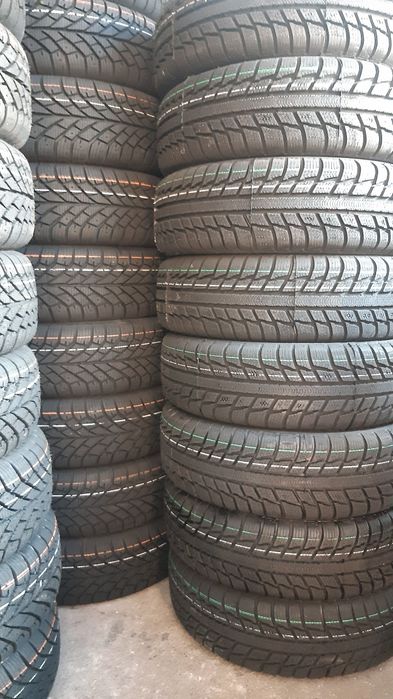 Opony Zimowe 195×65×15.Cena 170 zł.205×55×16×.Cena 175 zł.ZAPRASZAM.