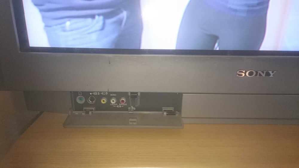 TV Sony KV-32FX60E 82cm 100Hz Wide Trinitron  Impecavel