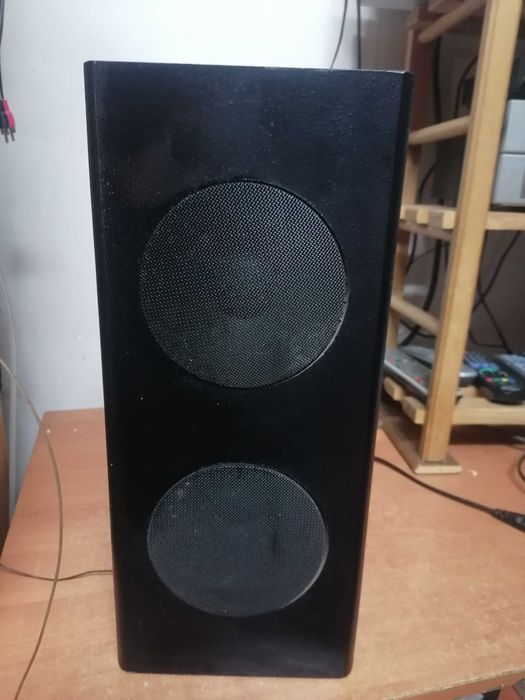 Subwoofer pasywny nieznanej marki brak oznaczeń (MAGNAT)