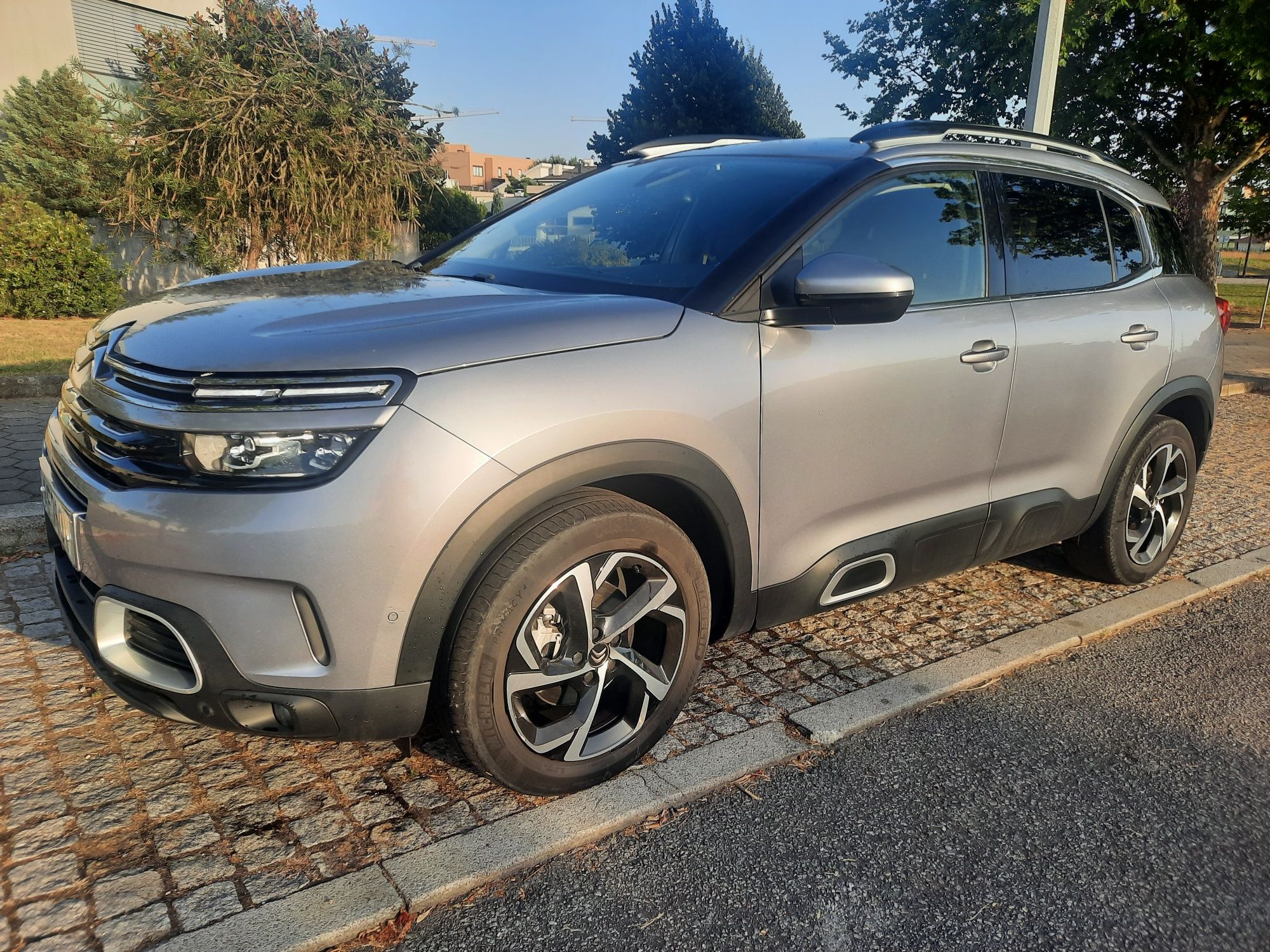 Oportunidade C5 Aircross 1.5Bluehdi Shine (+ equipada) Histórico Marca