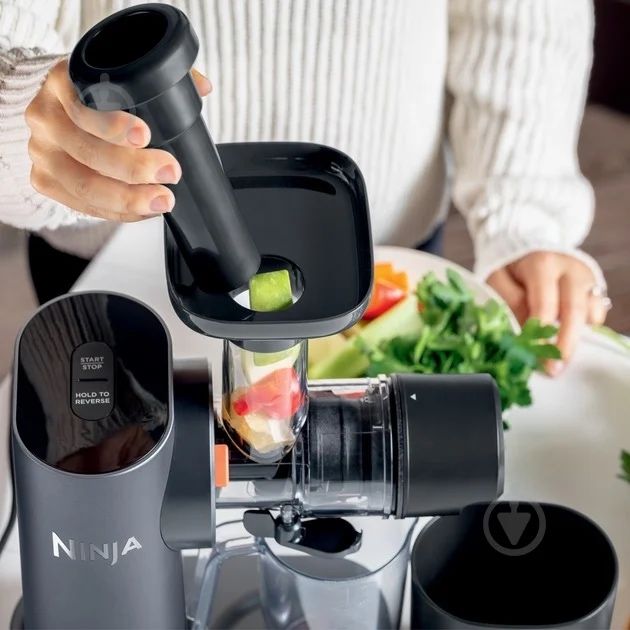 Соковитискач Ninja JC151EU