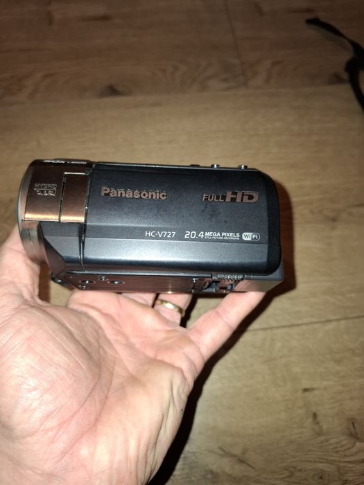 kamera Panasonic HC-V727