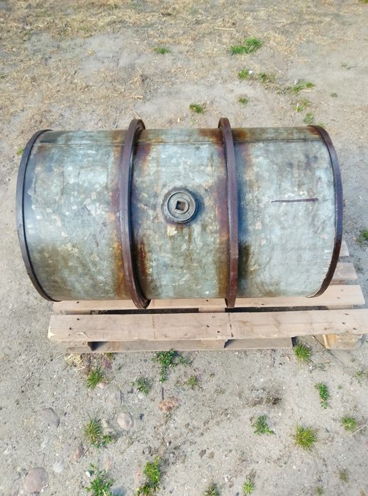 Beczka po ropie ocynk