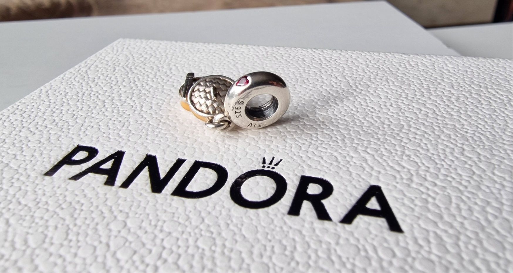 Pandora charms Bao dumplings