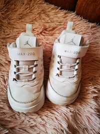 Buty Nike Jordan rozmiar 25