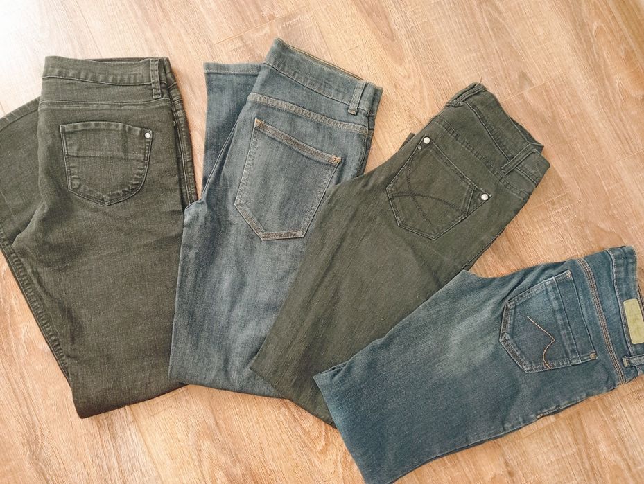 Віддам джинсові штани в нормальному стані