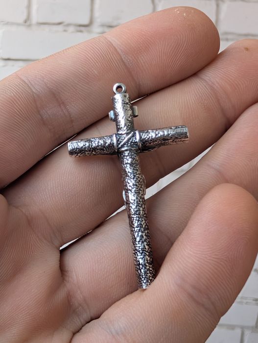Срібний хрестик 12г серебряный крестик кулон распятие Иисус 925
Середн