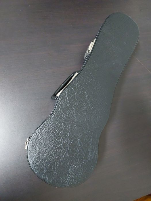 Braguinha Artimusica novo com estojo