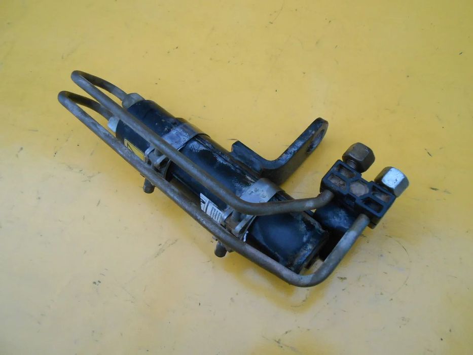 Akumulator hydrauliczny John Deere 6930 Premium