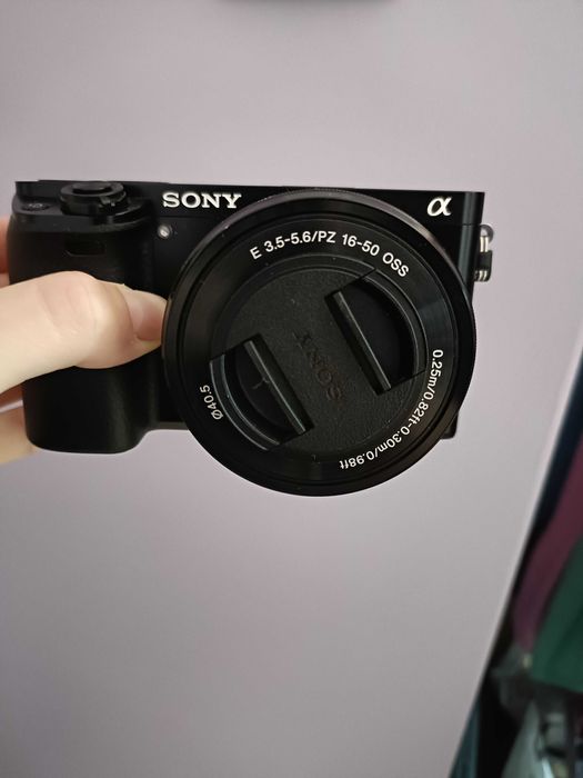 Sony a6000 + 2 obiektywy