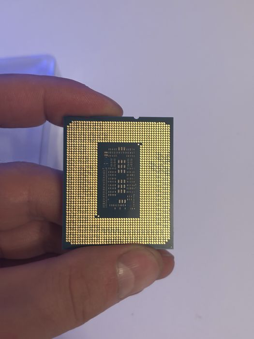 Intel core i7 12700