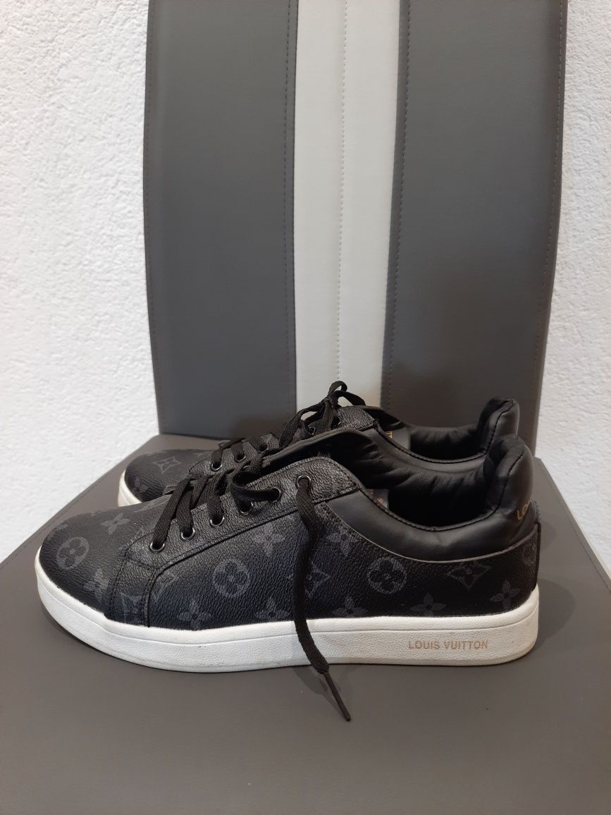 Louis vuitton sneakersy