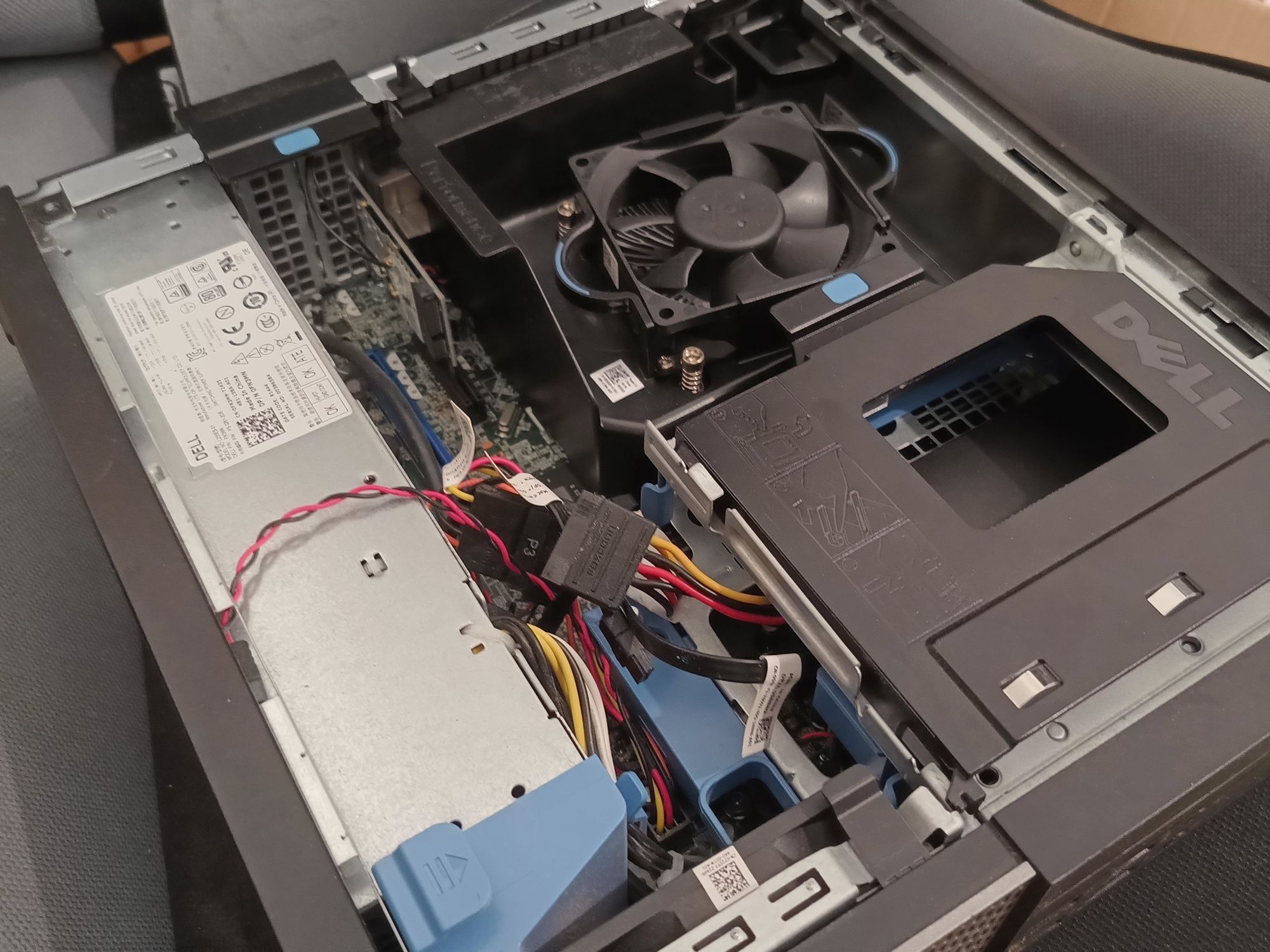 Komputer DELL optiplex 7020 i7 \ 16GB \ 128 GB SSD \ W10 \ WiFi \ USB3