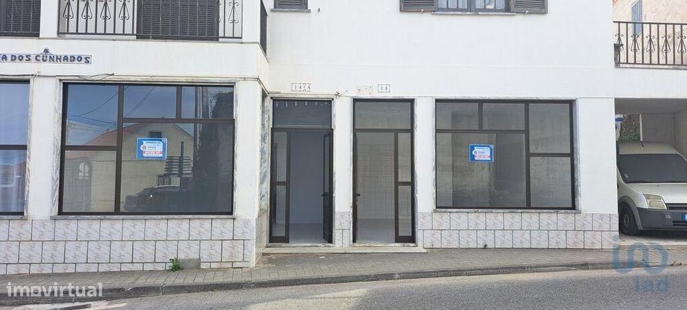 Loja / Estabelecimento Comercial em A dos Cunhados e Maceira de 29,00
