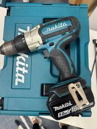 Młotowiertarka Makita DHP451 z walizką, akumulatorem i ładowarką