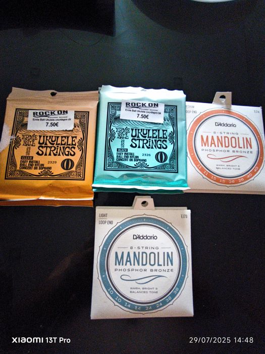 Vendo instrumentos musicais