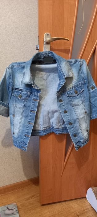 Продам джинсовый пиджак