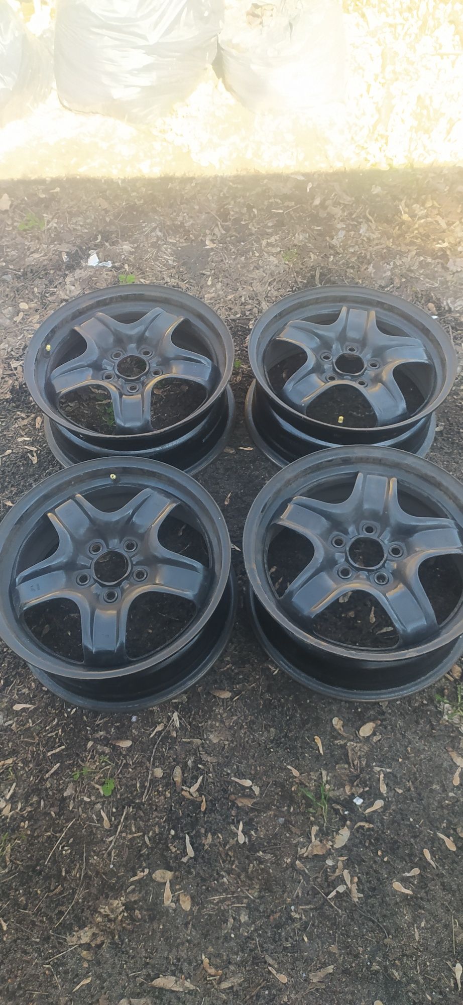 Felgi  orginalne 16 cali Ford