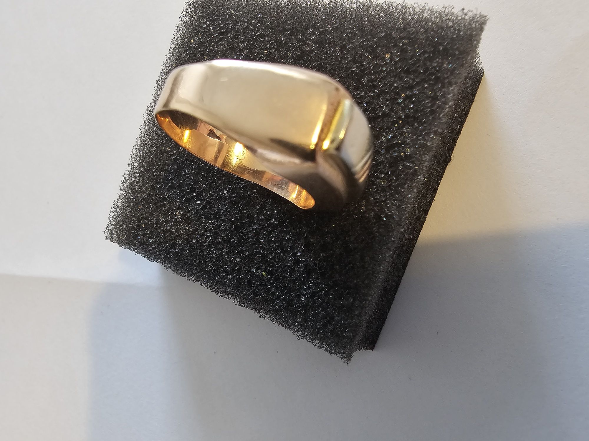 Anel de ouro 14k