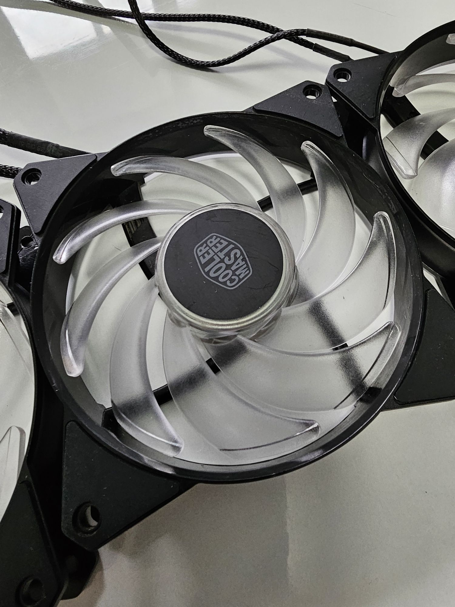 3 x MasterFan Pro 120 Air Balance ARGB ventoinha cooler master