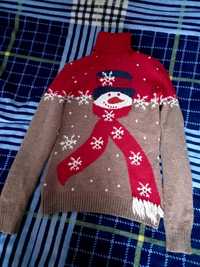 Зимовий жіночий светер