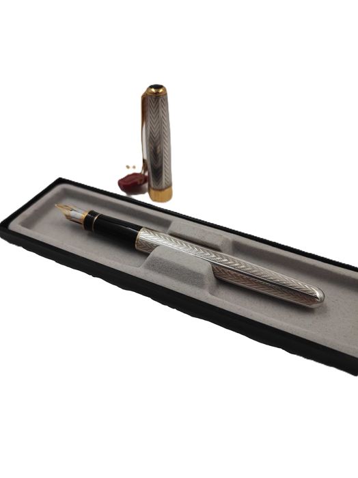 Parker Sonnet Fougere срібний корпус, перо 18к (М)