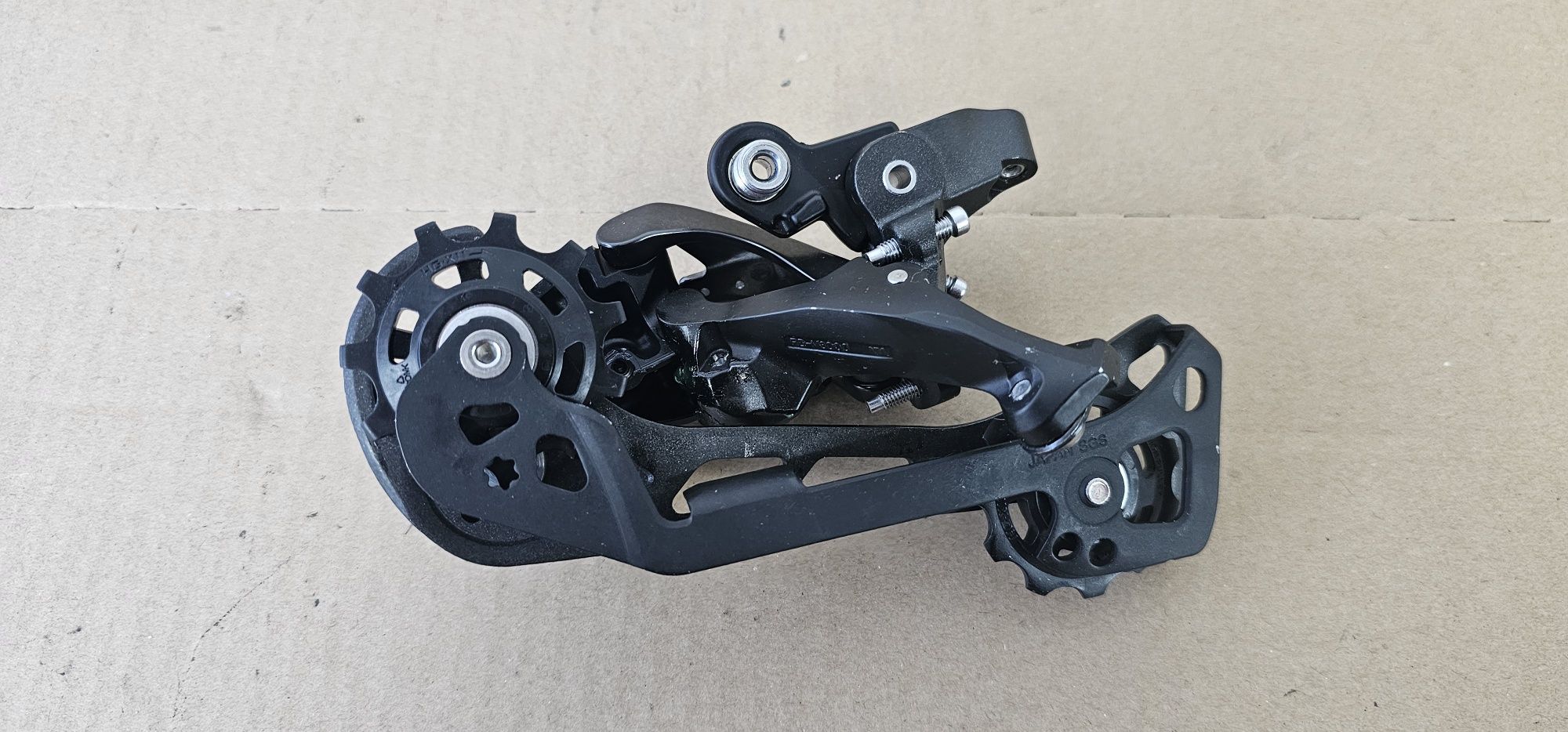 Nowa . Tylna przerzutka Deore XT RD-M8000.