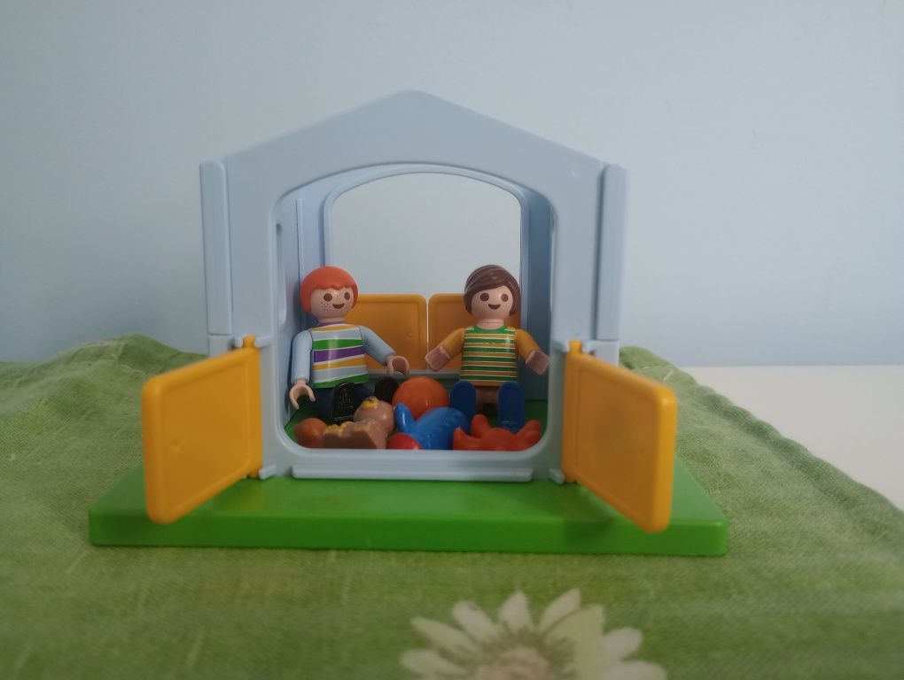 Playmobil 9814 domek do zabawy z piaskownicą

do zabawy z piaskownic