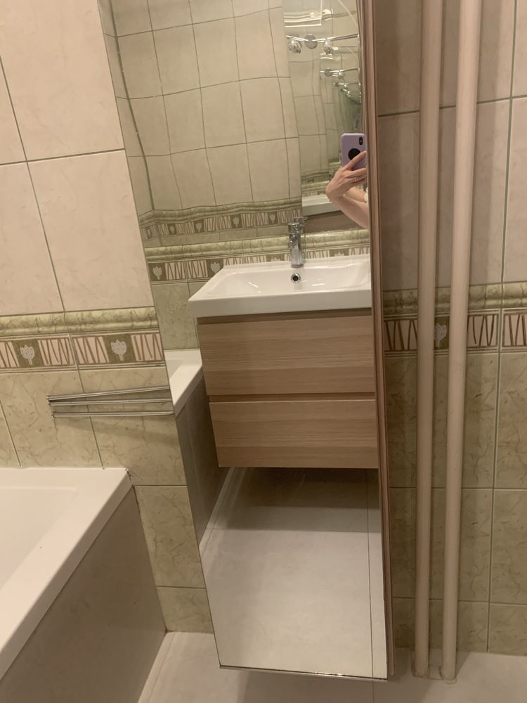 Szafka z umywalką + szafka wisząca