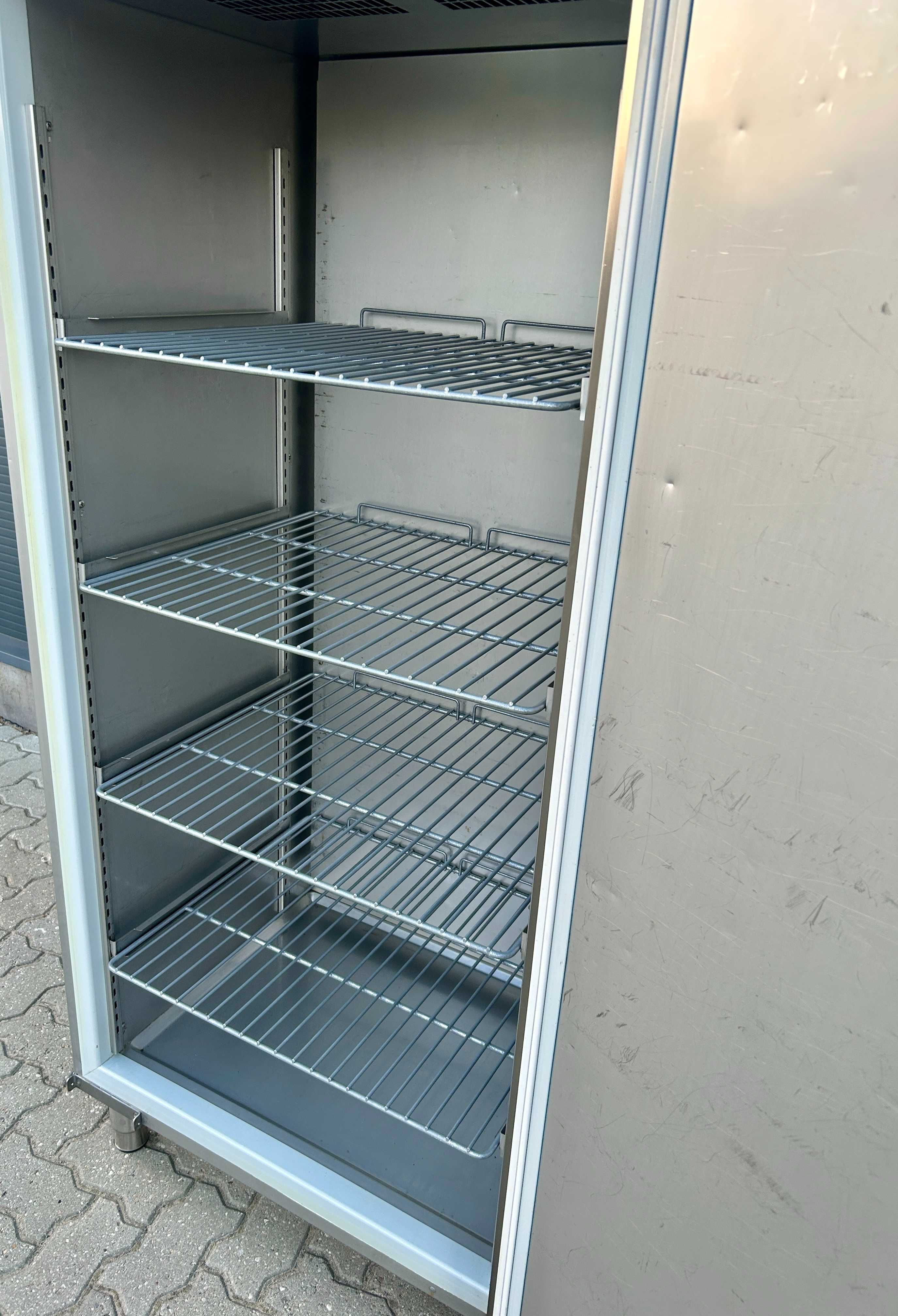SZYBKOSCHŁADZARKA SZOKOWA GRAM 700L Szafa Mroźnicza Szokówka SuperStan
