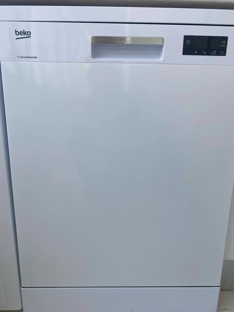 Máquina Lavar Loiça Beko