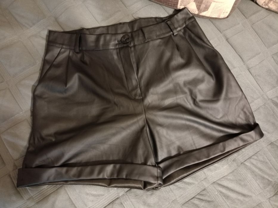 Продам шорти екошкіра
