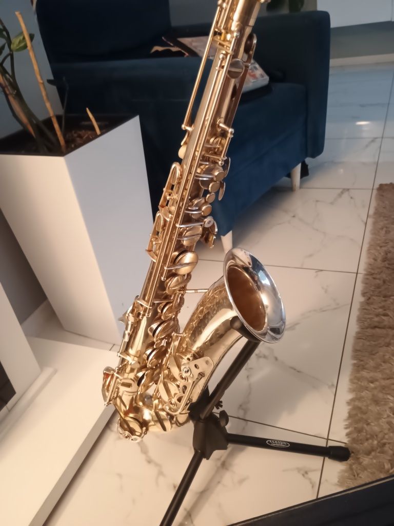 Saksofon tenorowy Amati Classic Deluxe