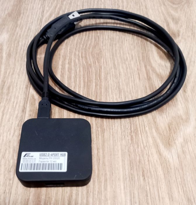 USB хаб 2.0 Frime 
4 × USB 2.0
