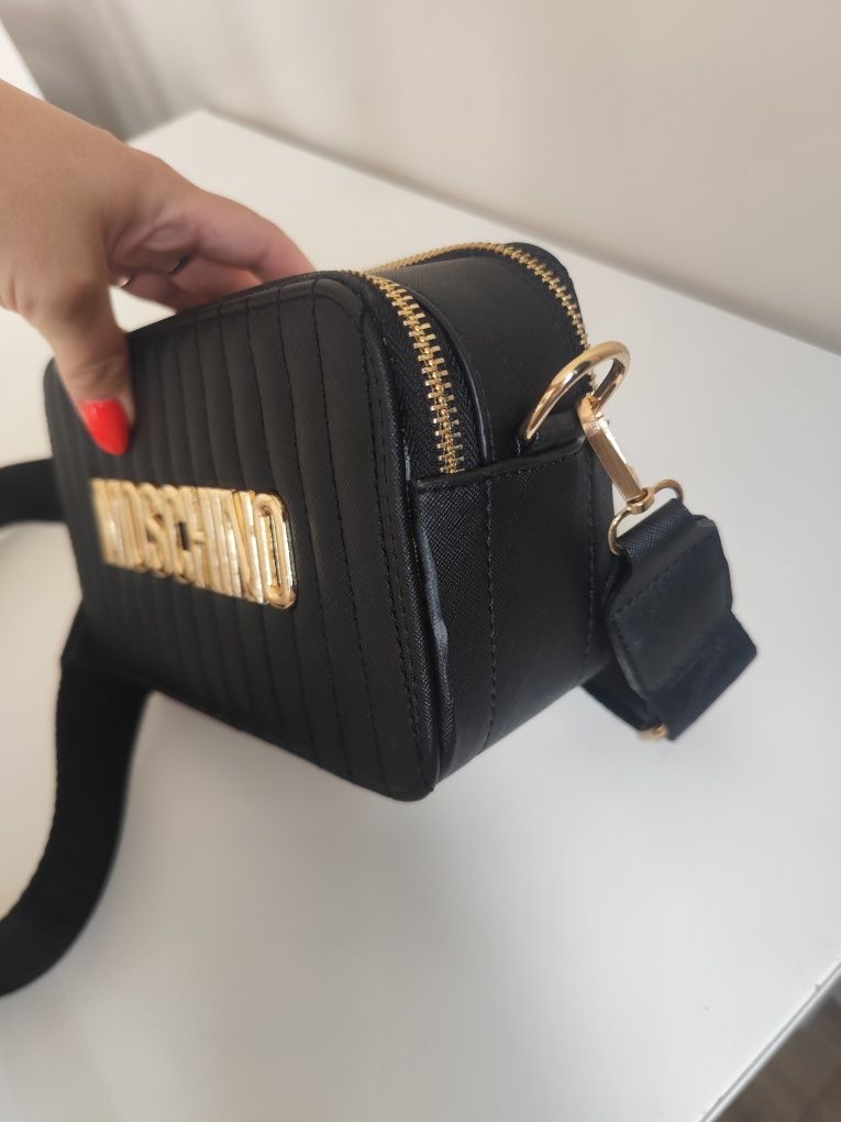 Torebka moschino nowa na codzien