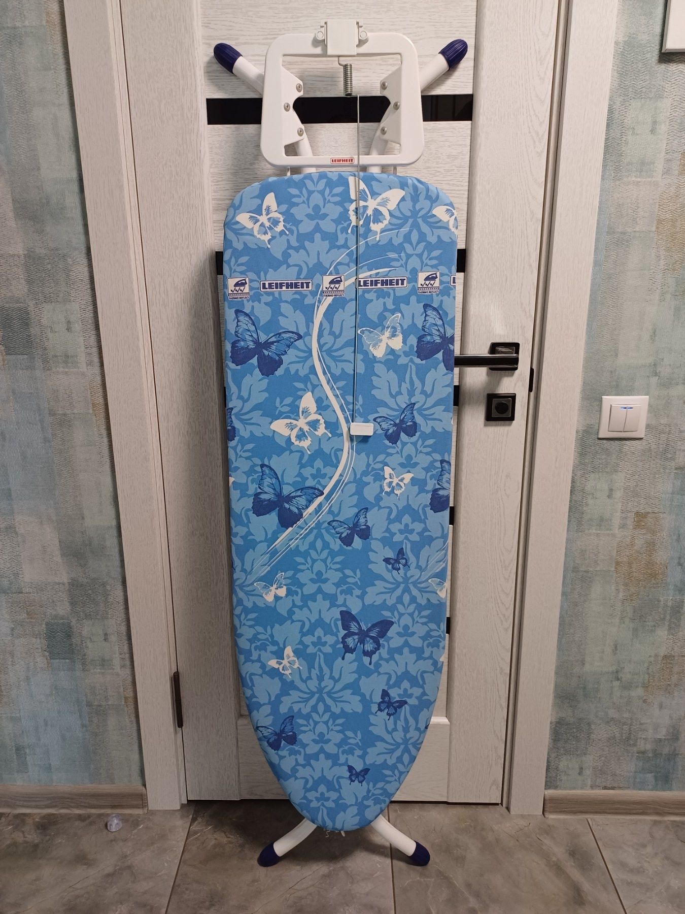 Прасувальна дошка Leifheit AirBoard Solid M (72563)