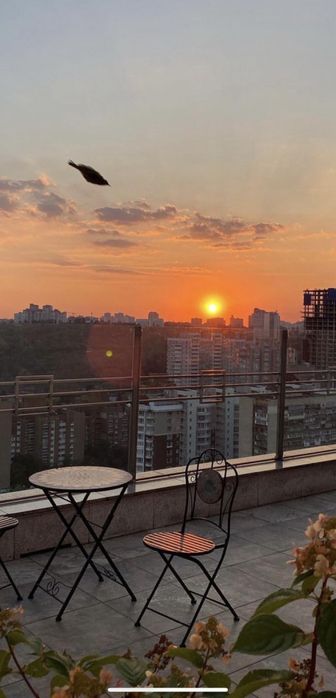 БЕЗ %, Продаж Видового пентхаусу Ковпака 17; Печерськ; Палац Україна