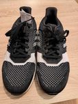 Adidas UltraBoost ST m B37694 r. 42