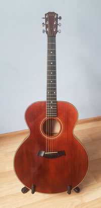 Taylor 615 Jumbo