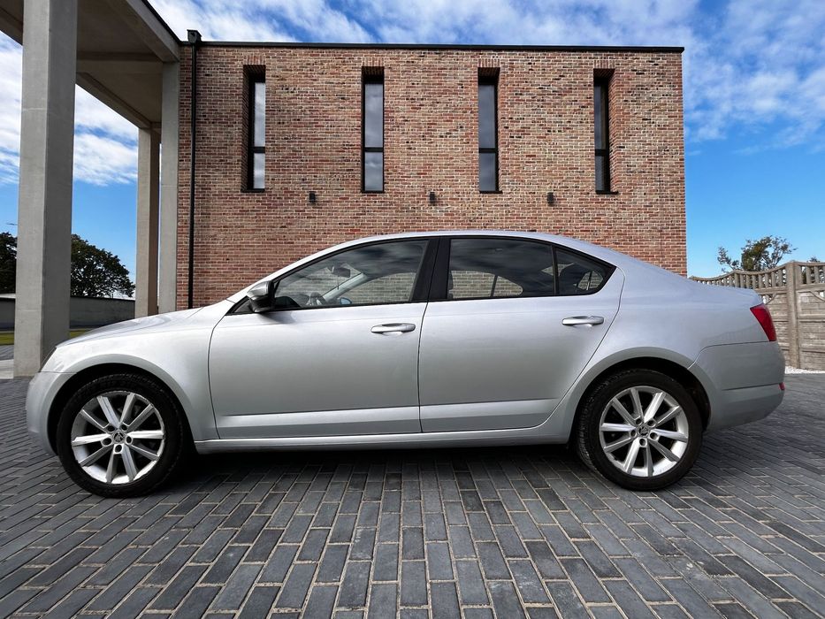 Skoda Octavia Skoda Octavia 1.2 TSI Elegance Salon RP