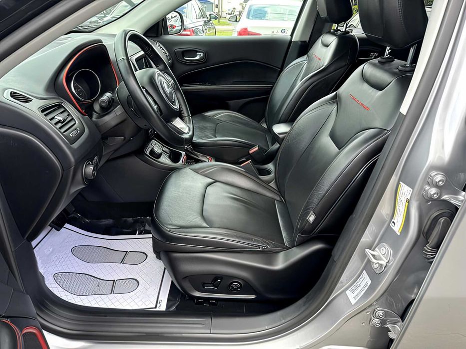 Jeep Compass      2017