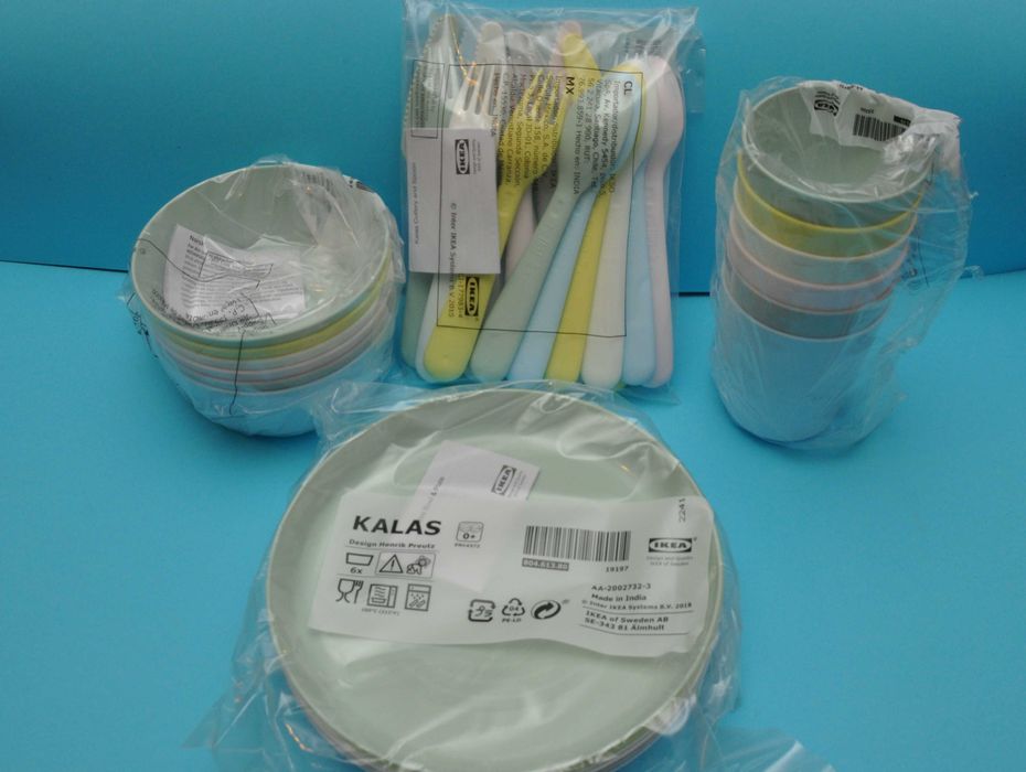 Naczynia Ikea talerzyki kubki miski sztućce dla dzieci zestaw naczyń